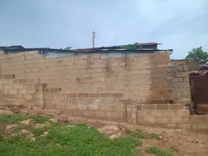41 by 29ft Land