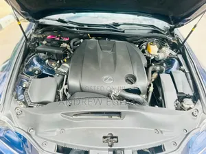 Lexus IS 2014 Blue