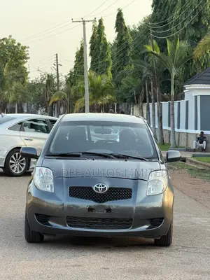 Toyota Yaris 2007 Gray