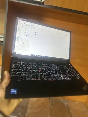 Laptop Lenovo ThinkPad E15 8GB Intel Core i5 SSD 256GB