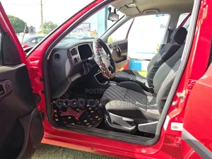 Volkswagen Golf 1999 Red