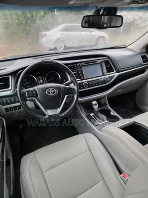 Toyota Highlander 2015 Blue