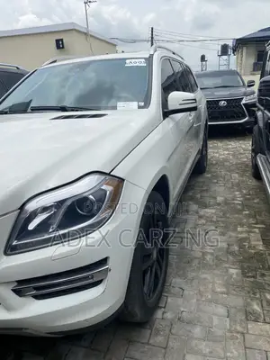 Mercedes-Benz GL-Class GL 450 2013 White