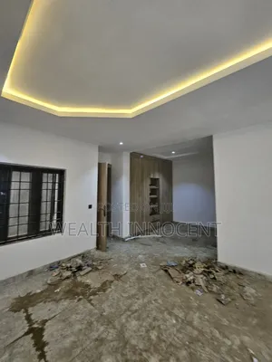 4bdrm Duplex in Durumi for sale