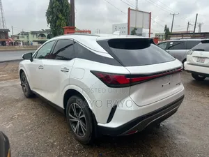 Lexus RX 350 AWD 2025 White