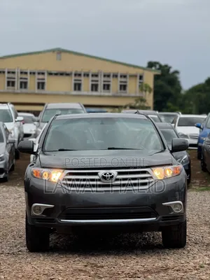 Toyota Highlander 2012 Gray