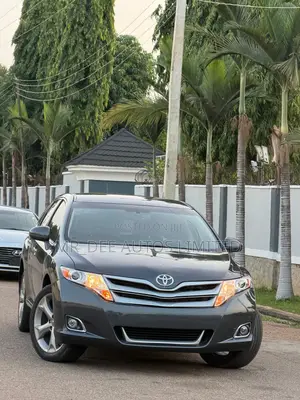 Toyota Venza 2010 Gray