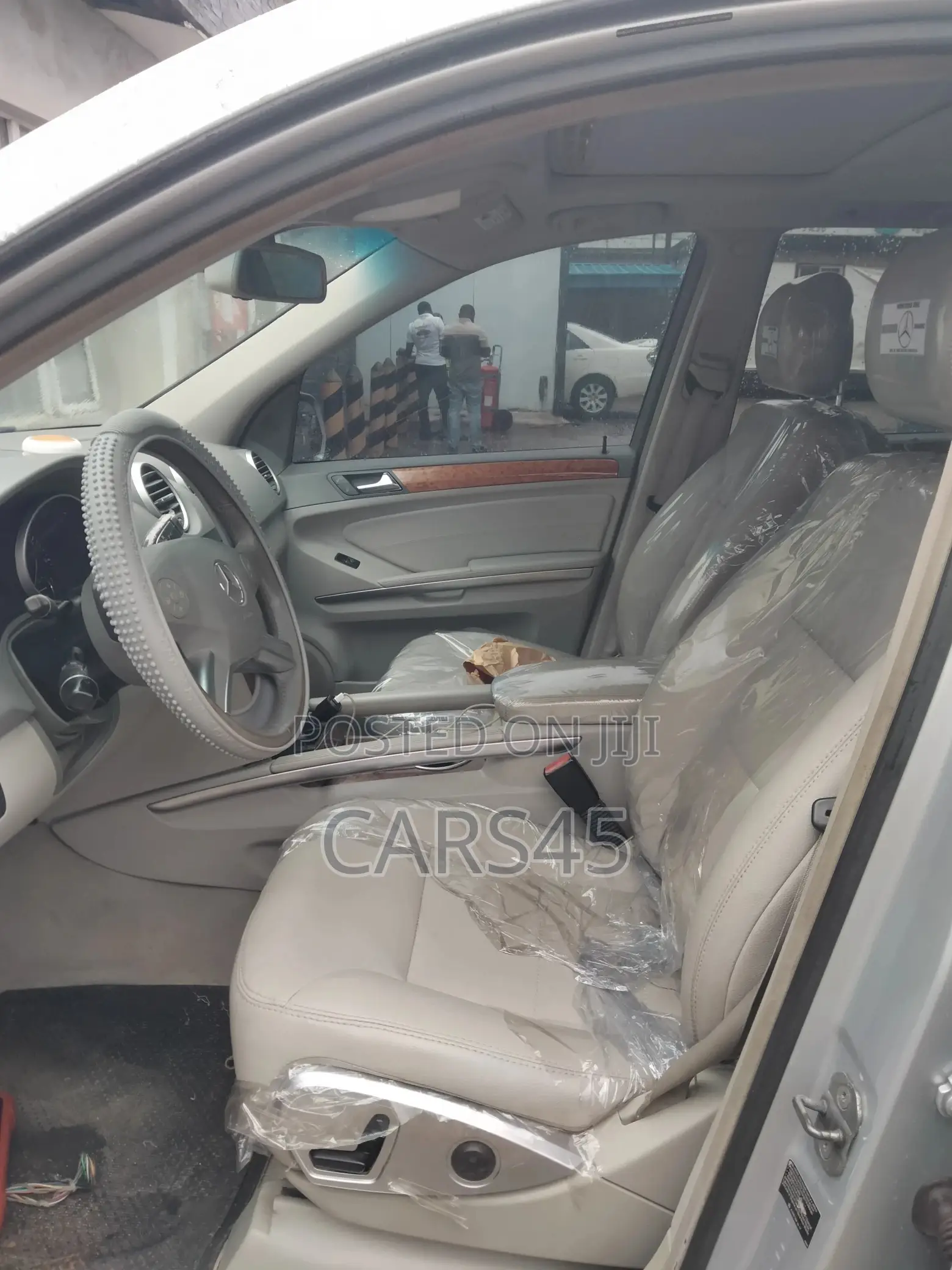 Mercedes-Benz M Class 2009 Silver