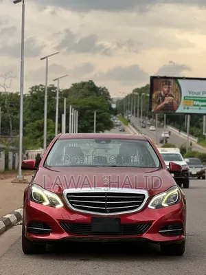 Mercedes-Benz E350 2015 Maroon