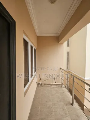 3bdrm Block of Flats in Kaura for rent