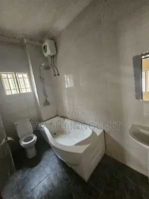 3bdrm Block of Flats in Kaura for rent