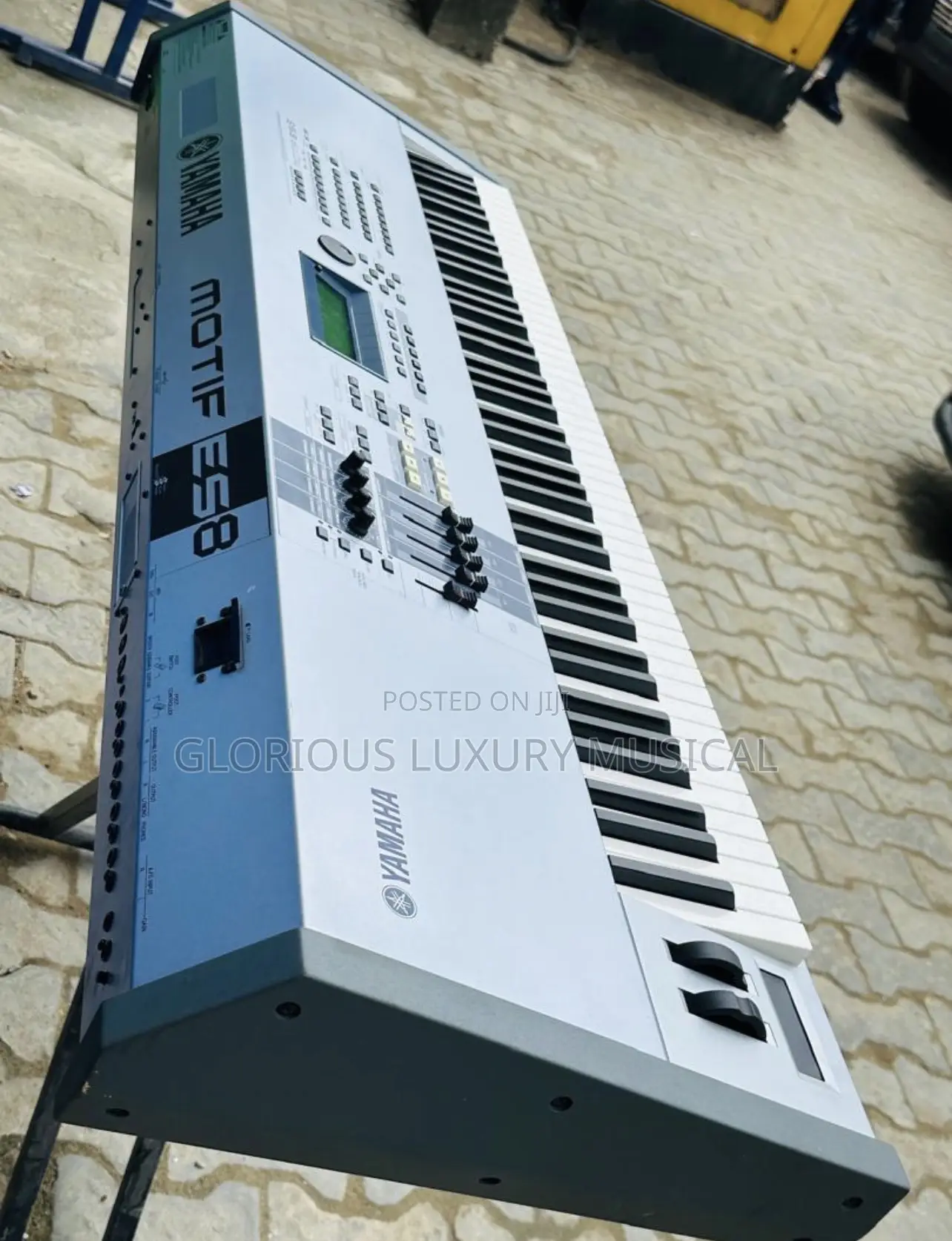 Direct Uk Used Keyboard Yamaha Motifes8