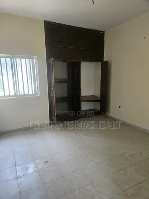 20bdrm Block of Flats in Wuse 2 Amino Kano for rent