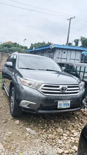 Toyota Highlander 2013 Gray
