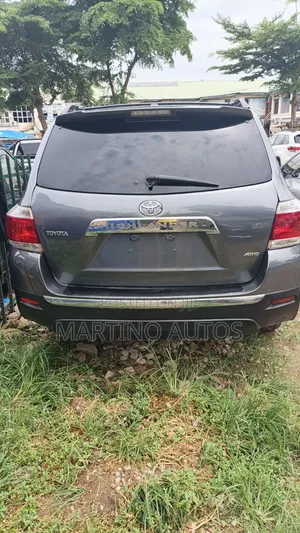 Toyota Highlander 2013 Gray