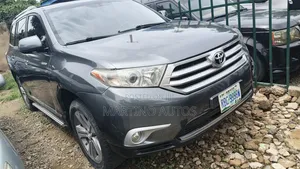 Toyota Highlander 2013 Gray