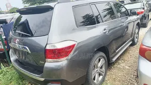 Toyota Highlander 2013 Gray
