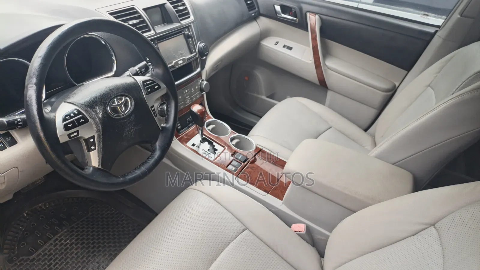 Toyota Highlander 2013 Gray