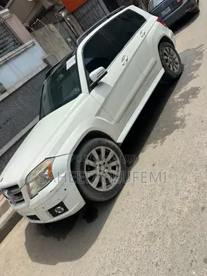 Mercedes-Benz GLK-Class 350 4MATIC 2010 White