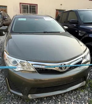 Toyota Camry 2013 Gray