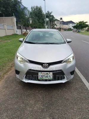 Toyota Corolla 2015 Silver