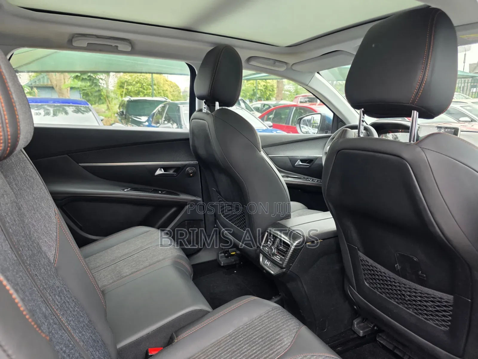 Peugeot 5008 2018 Green