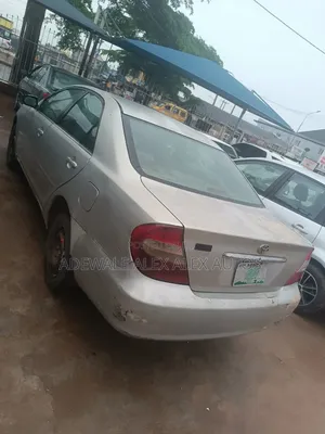 Toyota Camry 2004 Silver
