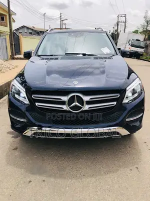 Mercedes-Benz GLE-Class GLE 350 2017 Blue
