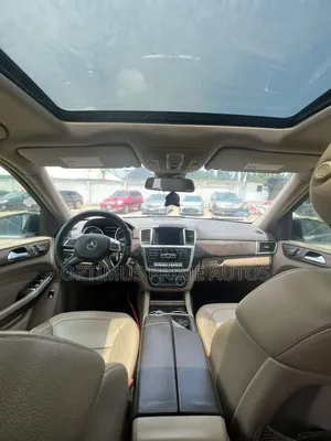 Mercedes-Benz M Class 2013 Blue