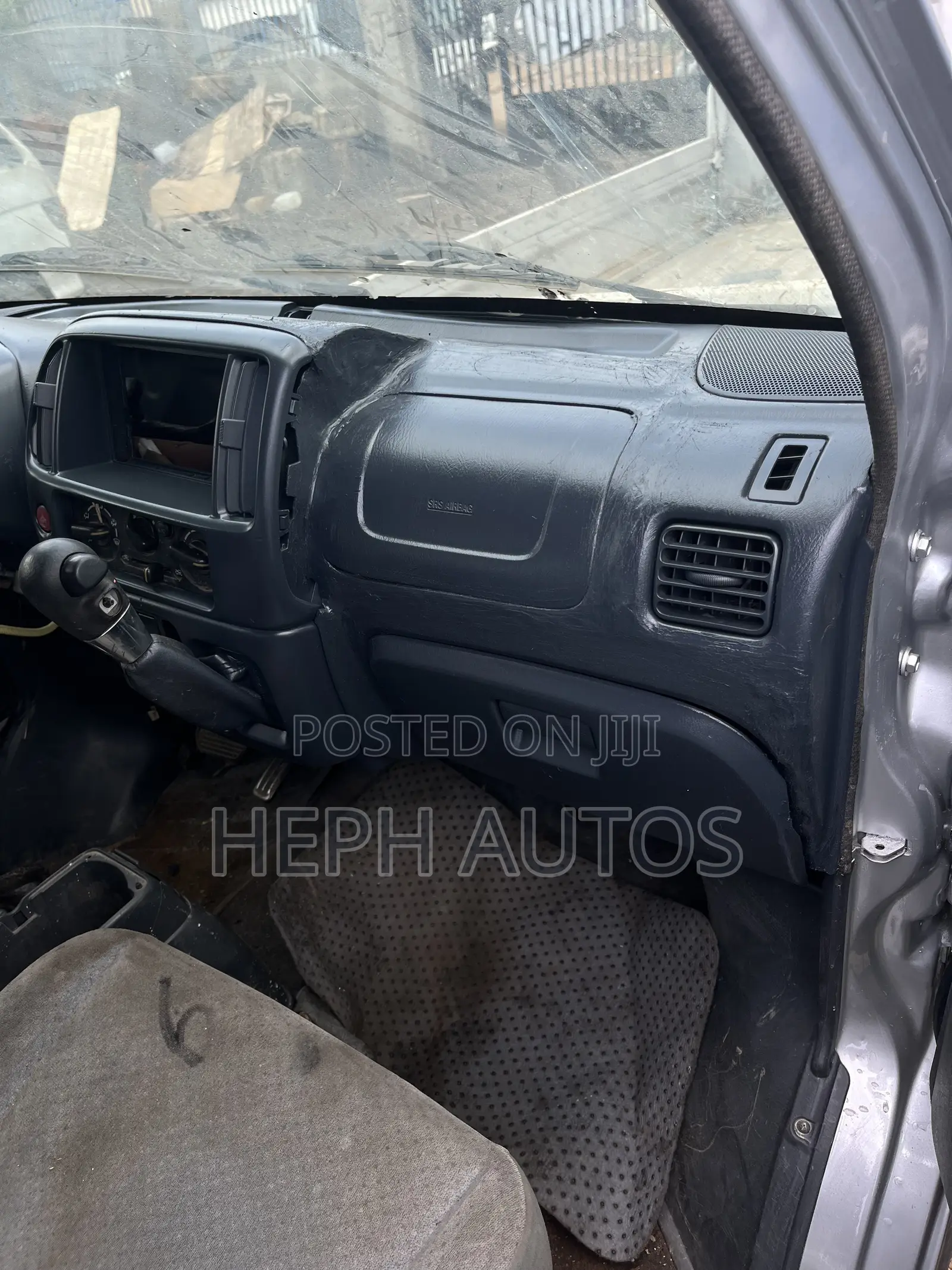 Suzuki APV Minibus 2012 Grey