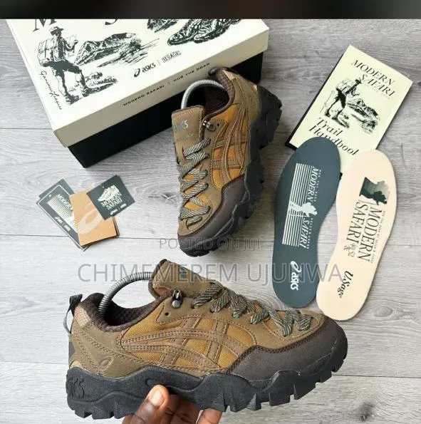 High Quality Sneakers