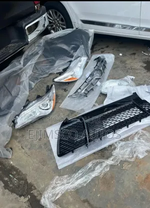 Complete Front Bumper Camry 2015 Se