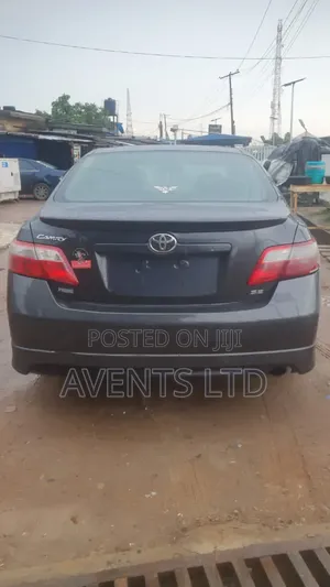 Toyota Camry SE 4dr Sedan (2.4L 4cyl 5A) 2007 Gray