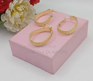 Jewelry Gold Earrings