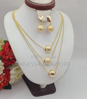 Jewelry Gold Earrings