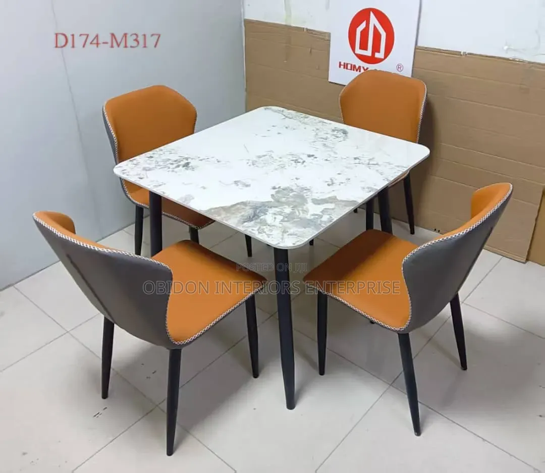 Newly Imported High Quality and Durable Dinning Set
