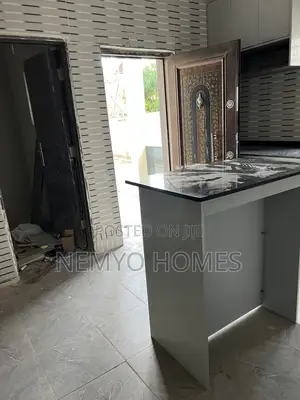 4bdrm Duplex in Galadimawa for rent
