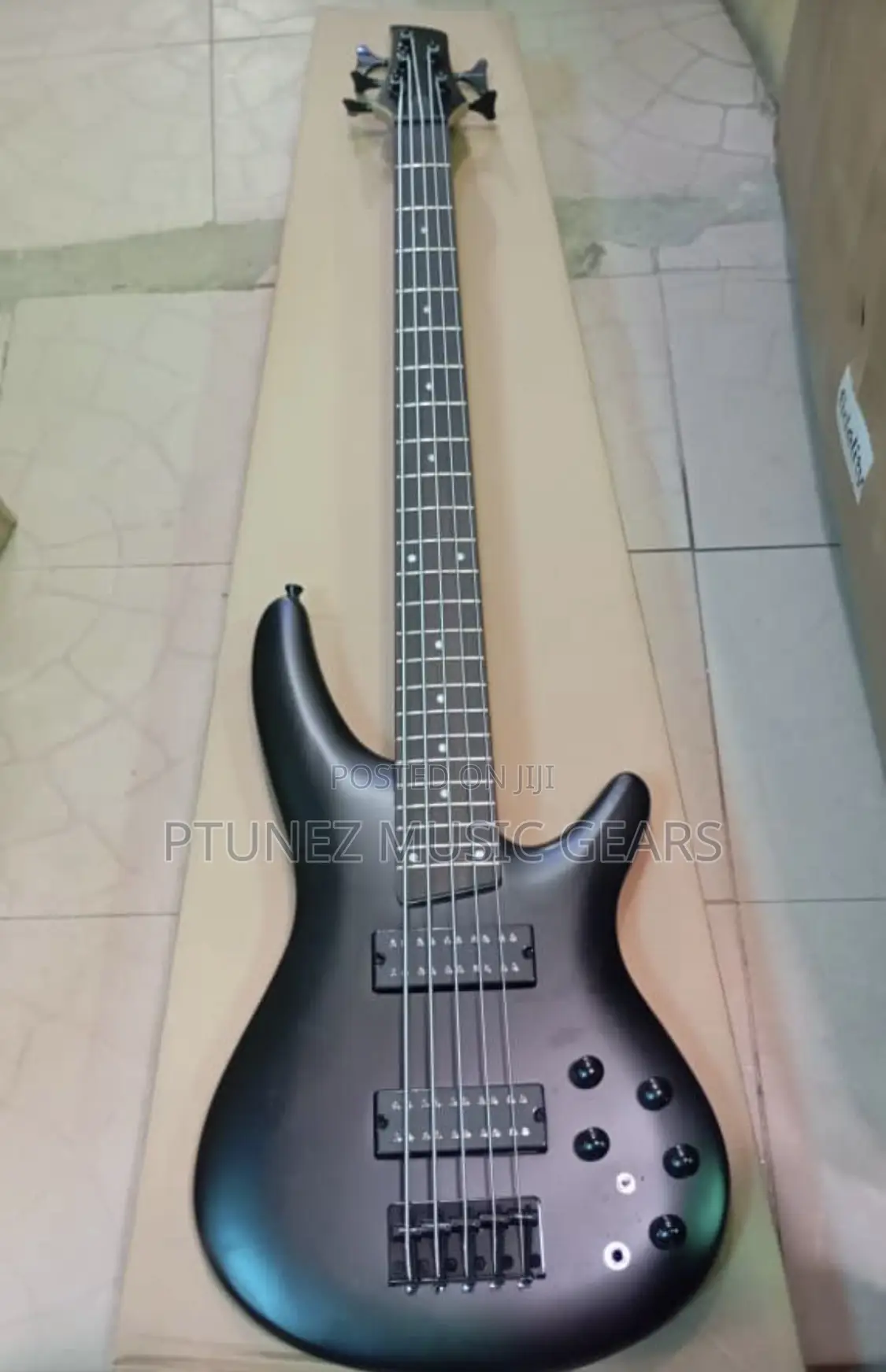 Ibanez Active Bass Guitar 5string With Preamp Switch