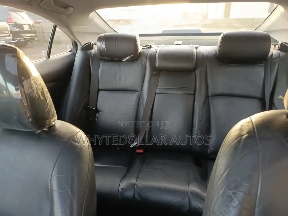 Lexus ES 350 2011 Gray