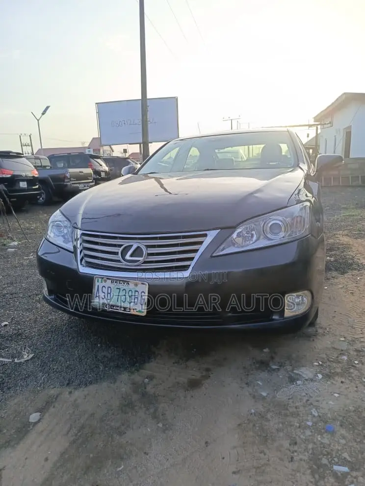 Lexus ES 350 2011 Gray