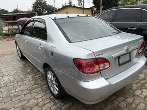 Toyota Corolla LE 2007 Silver