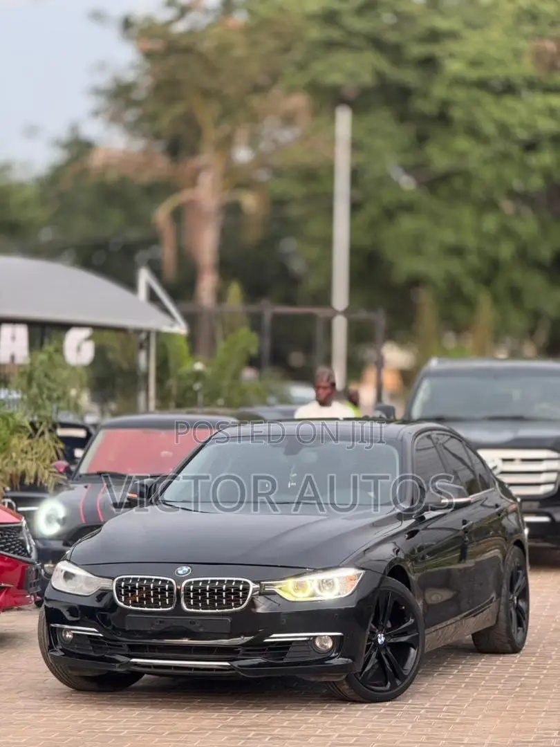 BMW 328i 2014 Black