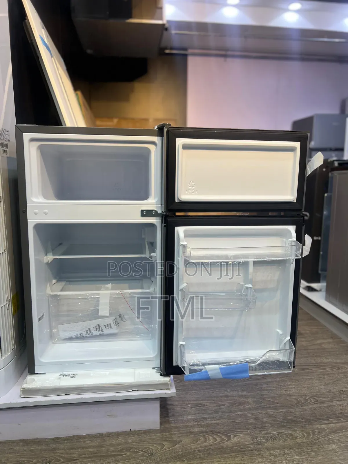 87l Hisense Double Door Fridge