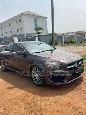 Mercedes-Benz CLA-Class 2016 Brown