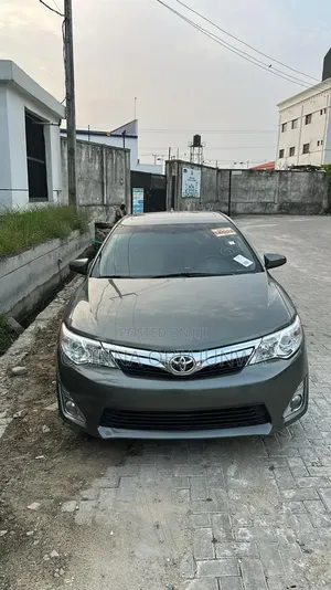 Toyota Camry 2014 Gray