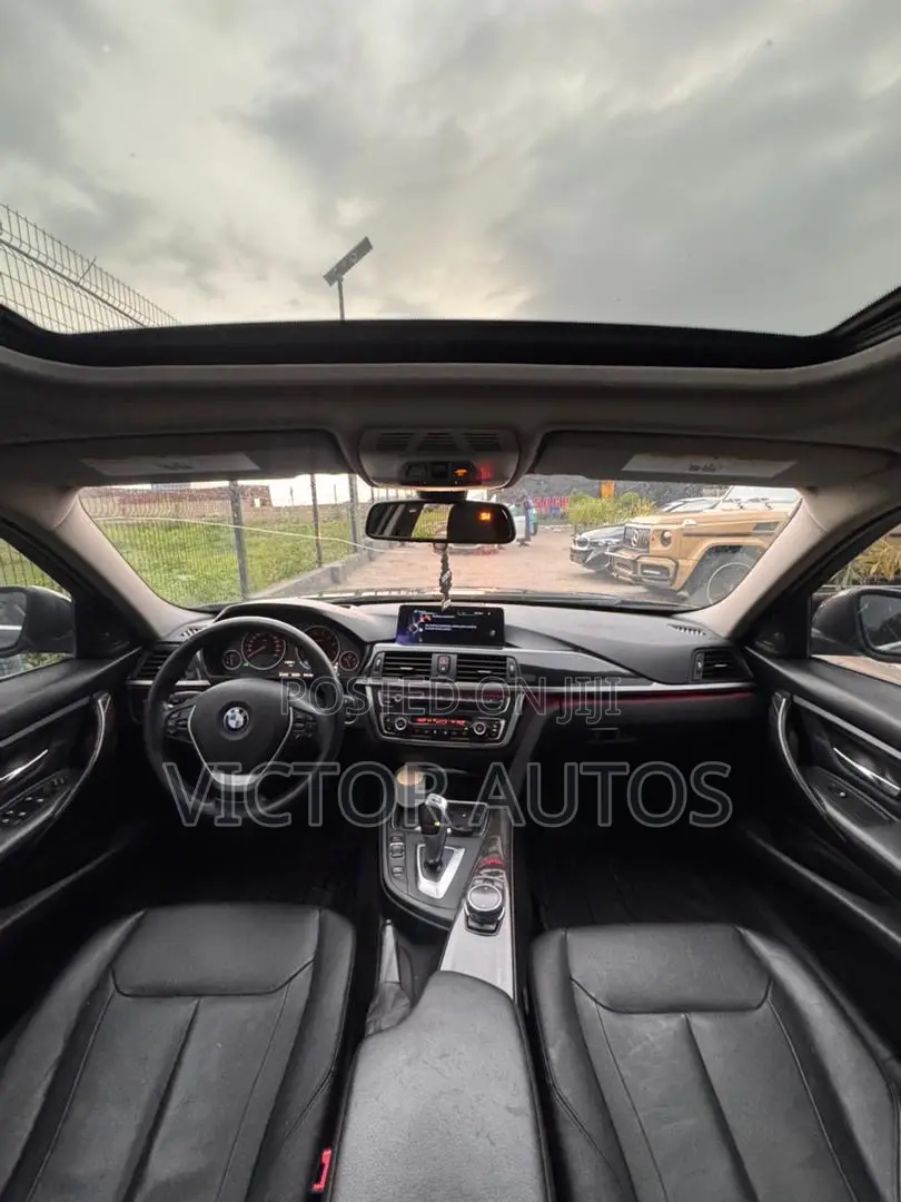 BMW 328i 2014 Black