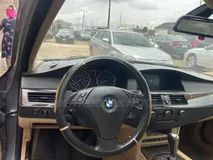BMW 520i 2011 Blue
