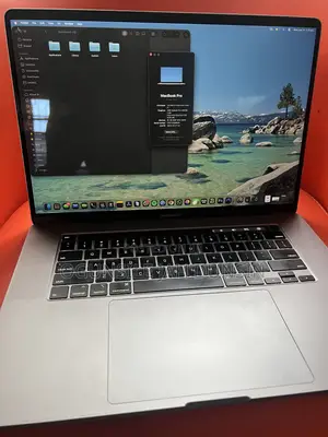 Laptop Apple MacBook Pro 2019 16GB Intel Core i7 SSD 512GB