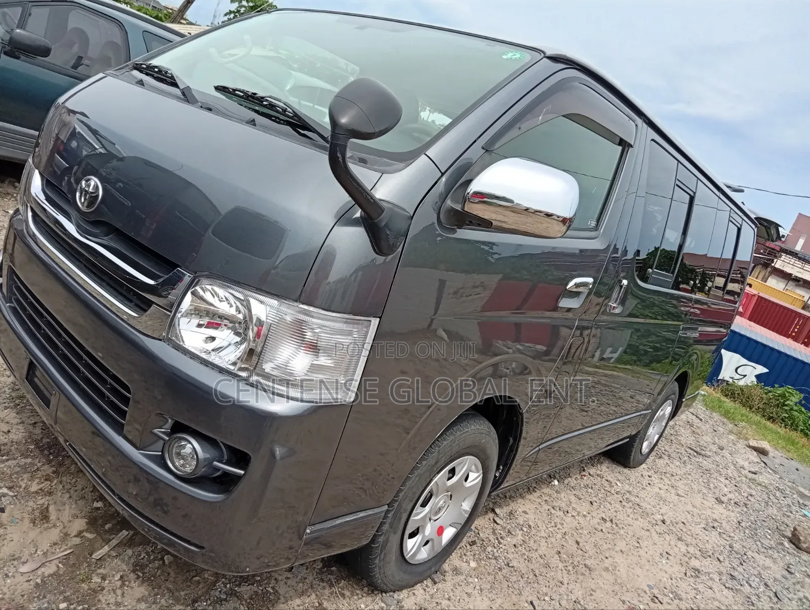 Toyota HiAce 2012 Grey