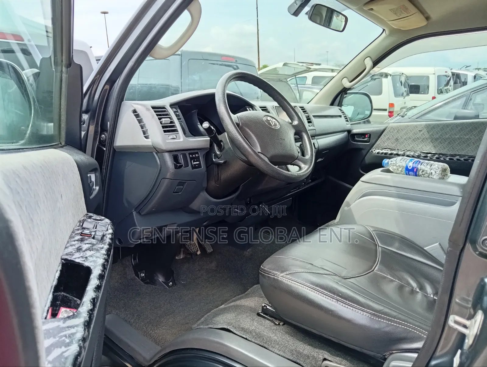 Toyota HiAce 2012 Grey